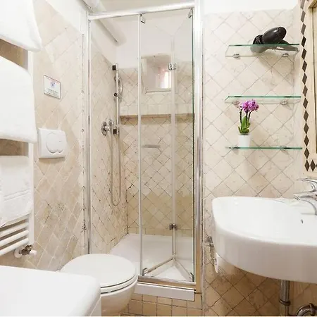 Renoir Loft Romantico E Luminoso Appartement